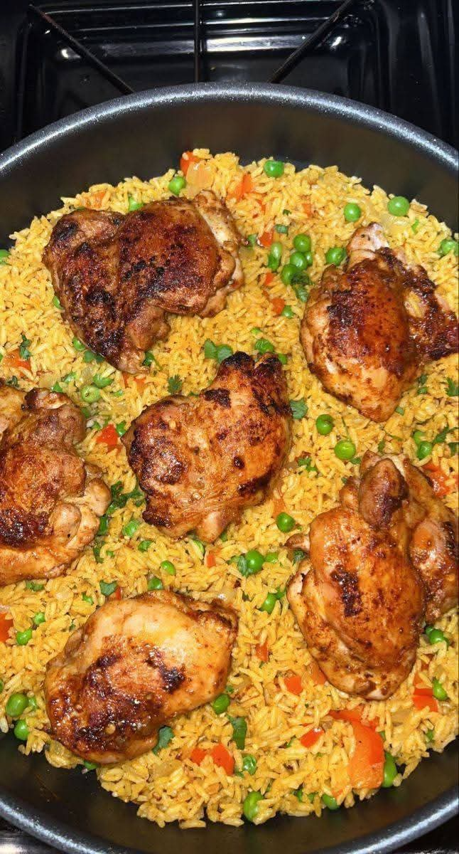 JOLLLOF RICE AND CHICKEN